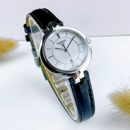 Đồng Hồ Tissot Flamigo Sapphire Quartz 30mm 